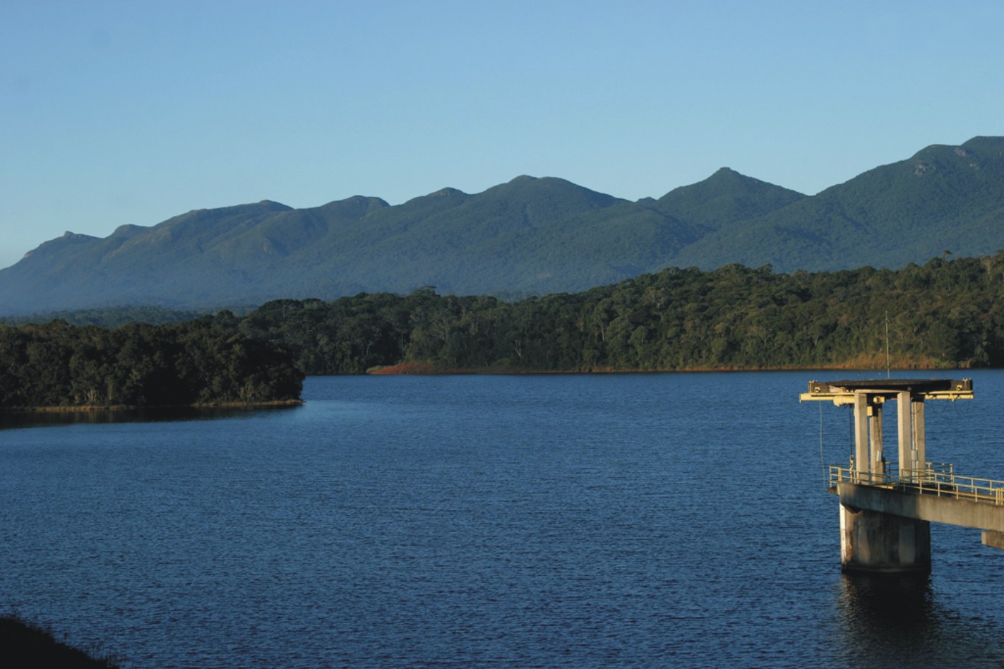 Governo inaugura barragem que garante água para 350 mil em Curitiba