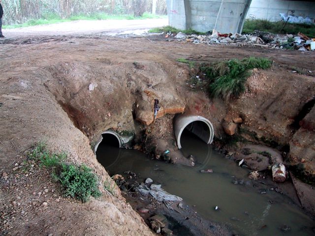 Rio Amazonas continua recebendo esgoto sanitário em Macapá