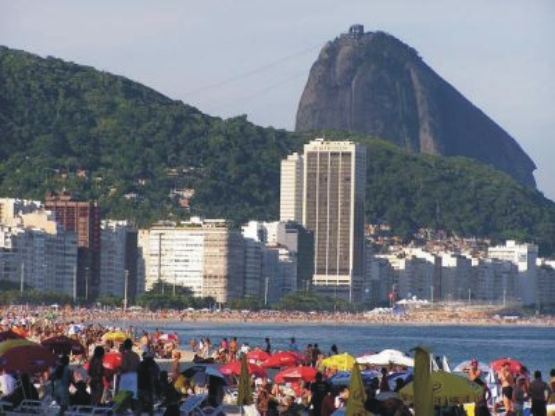 RJ: Esgoto vai ter cheiro jasmim em Copacabana